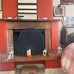 To της λίμνης 2 Gæstehus