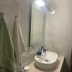 To της λίμνης 2