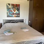 To της λίμνης 2 Pensiune 3*