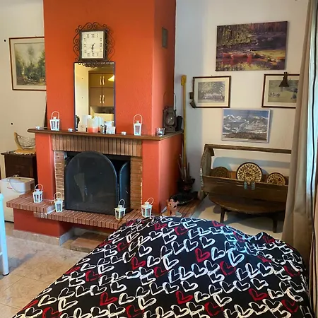 Casa de hóspedes To της λίμνης 2 Kalývia Fylaktís