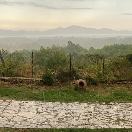 To της λίμνης 2 Gasthof 3*