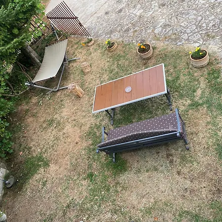 Guest house To της λίμνης 2 Kalyvia Fylaktis