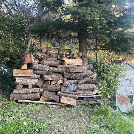 To της λίμνης 2 3*