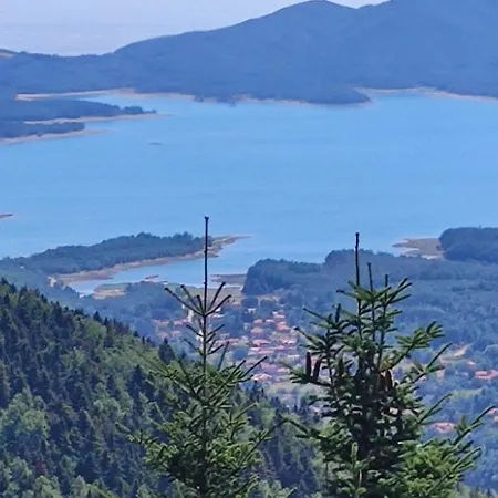 Gæstehus To της λίμνης 2 Kalývia Fylaktís