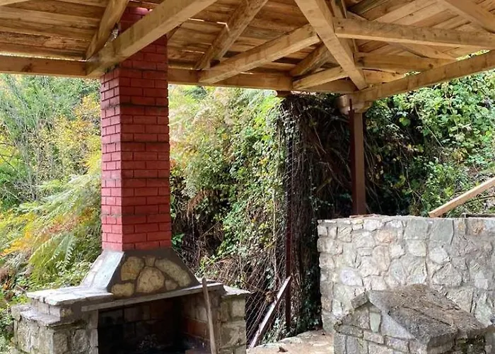 بيت ضيافة To της λίμνης 2 Kalývia Fylaktís