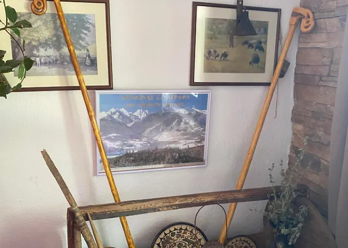 To της λίμνης 2 بيت ضيافة