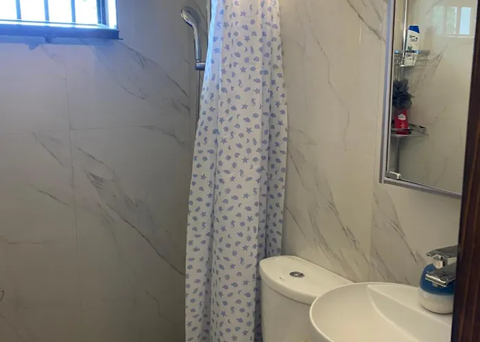 To της λίμνης 2 3* Kalývia Fylaktís