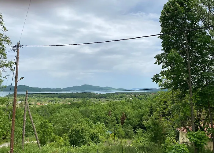 To της λίμνης 2 بيت ضيافة 3*